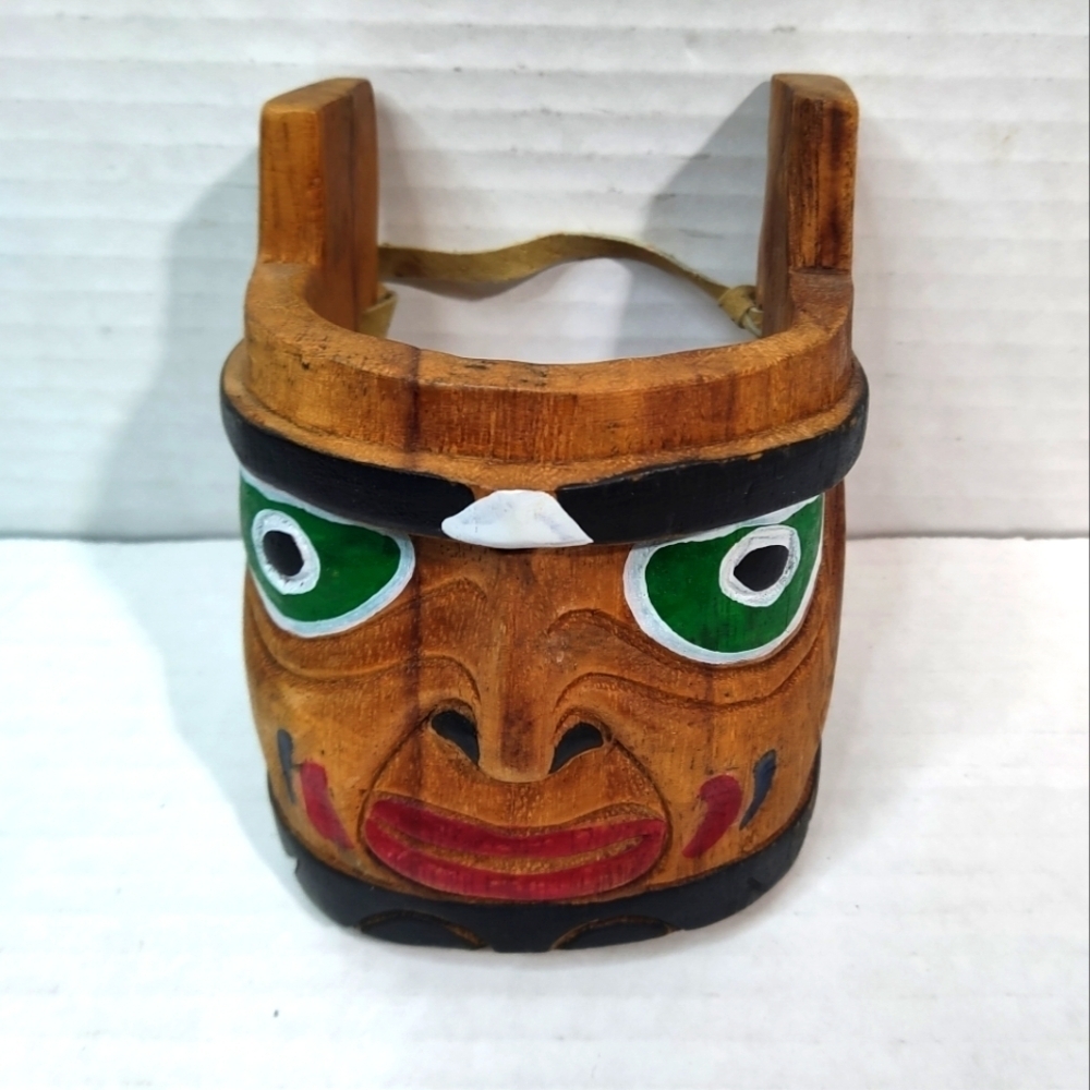 Wooden Small Tribal Totem Face Mask 2004 Canada